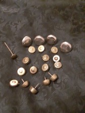 Pakiet starych tapicerki / mebli mosiężne nity