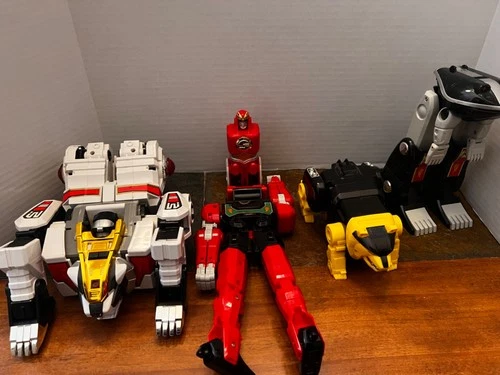 VTG Bandai Power Ranger Lot Red Dragon White Tiger Zord Figures and More Parts