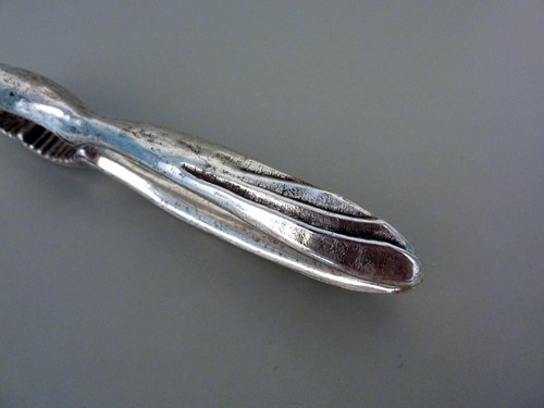 1von2 - Cascanueces antiguo / antiguo alicates de nuez plateado metal forma orgánica - Imagen 3 de 7