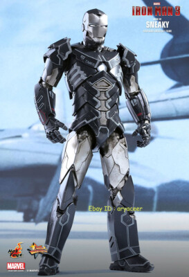 Hot Toys MMS348 Iron Man 3 Sneaky (Mark XV) 1/6 Action Figure In