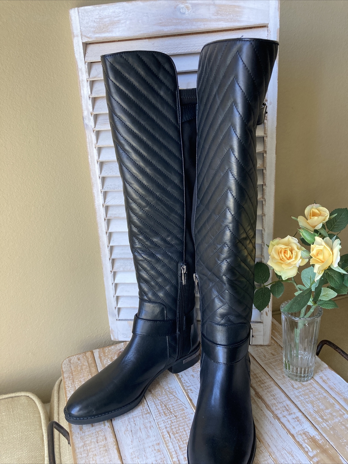 VINCE CAMUTO “PANYMA” QUILTED OVER THE 