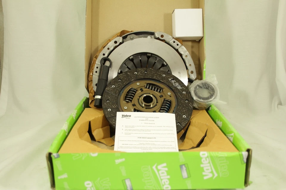 Valeo Transmission Clutch Kit 52252404 For 2003-07 Honda Accord - Image 2 of 2
