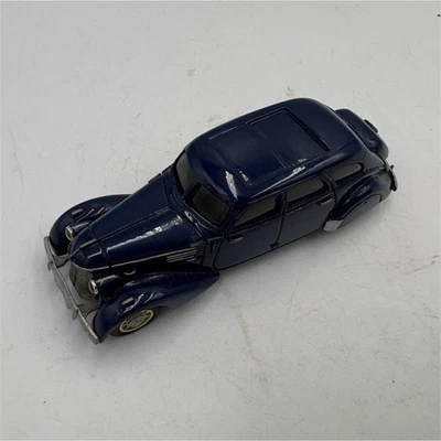 Berliet Dauphine 1939 bleu - 1:43 Resin Miniroute 074 - Photo 1/2
