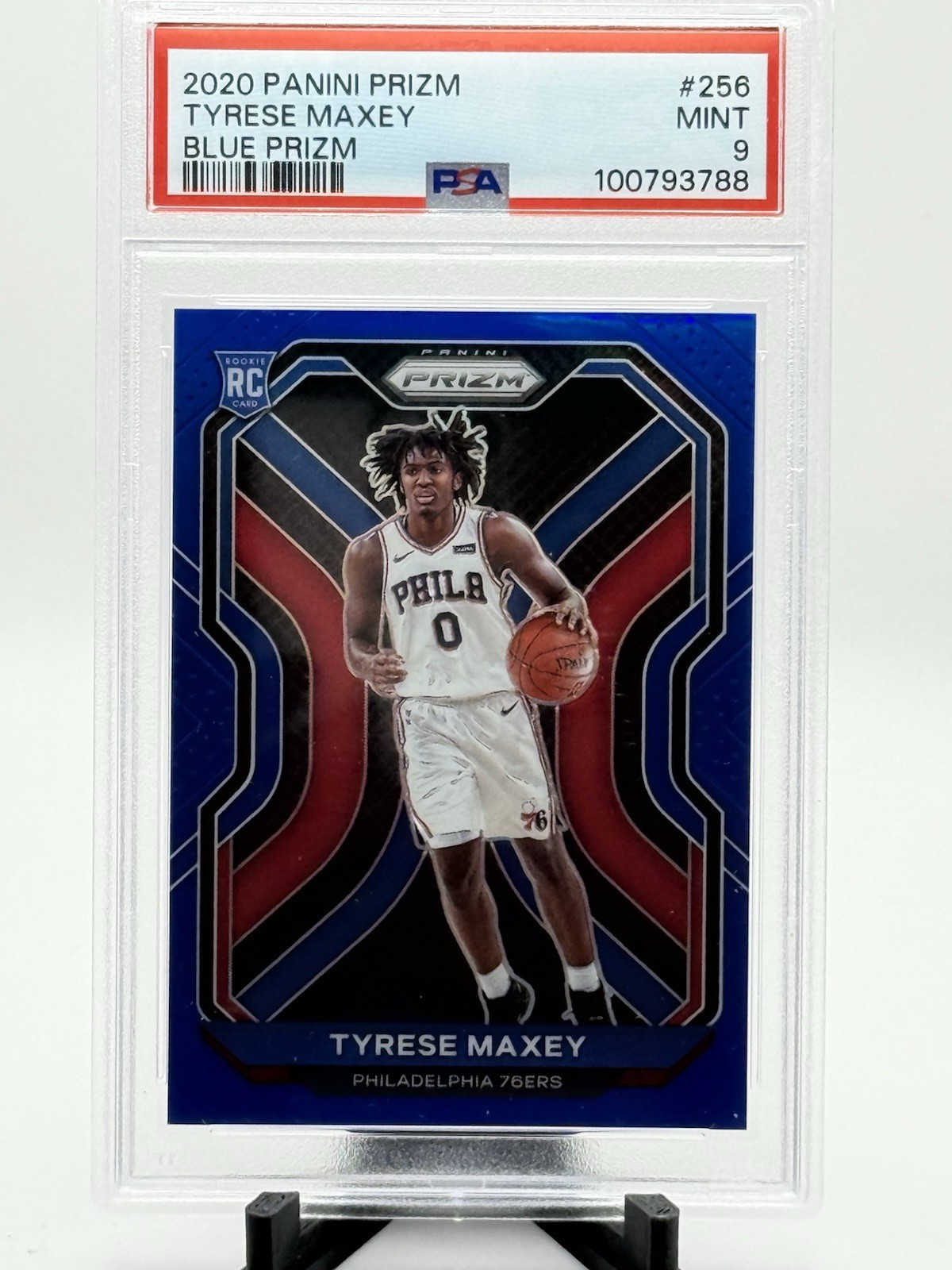 2020 PANINI PRIZM BLUE PRIZM #256 TYRESE MAXEY ROOKIE RC /199 PSA 9