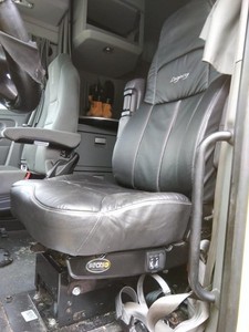 Replaces 2019 KENWORTH T680 FRONT SEAT 3913560
