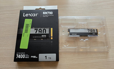 Lexar NM790 1TB M.2 NVMe Interne SSD (LNM790X001T-RNNNG) - ca. 4TBW / 69h PwrOn