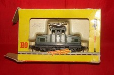 HORNBY HO LOCOMOTIVE ELECTRIQUE E 6902  TRAIN ELECTRIQUE 1302 BOITE