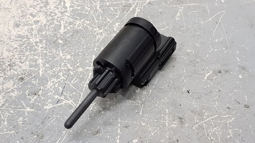 Bremslichtschalter Schalter Bremspedal Audi 8E/8H/QB6 A4 Avant 1.9 TDI DPF