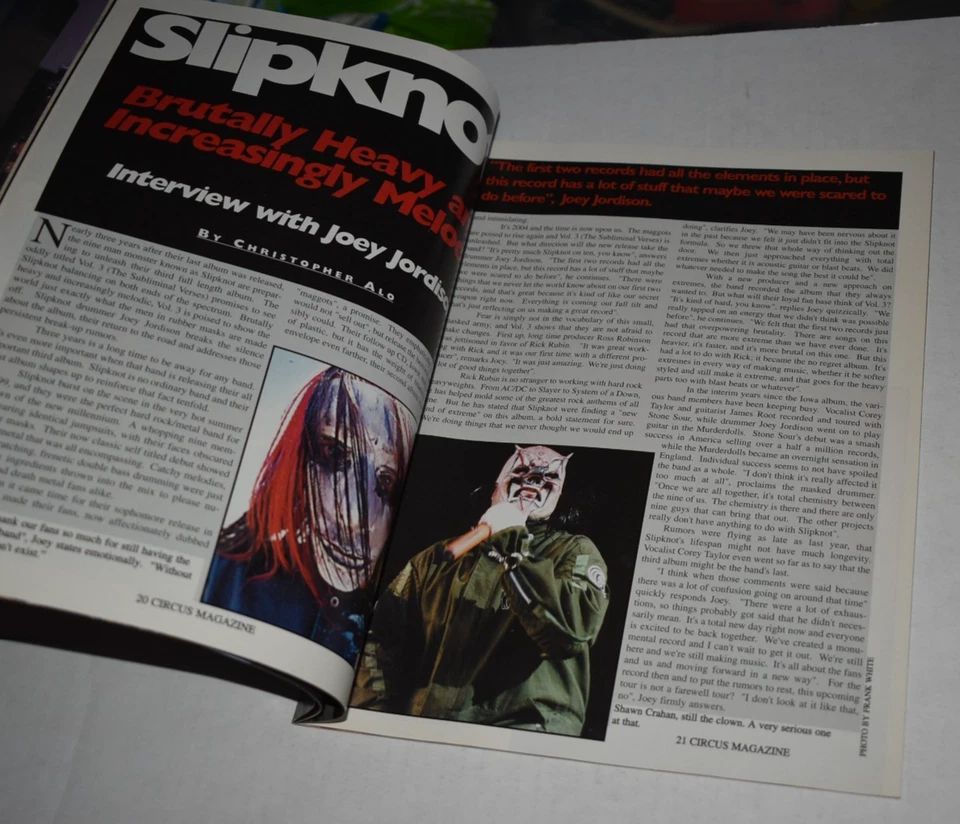 CIRCUS Magazine July 2004 - Korn slipknot incubus a perfect circle - Image 3 of 4