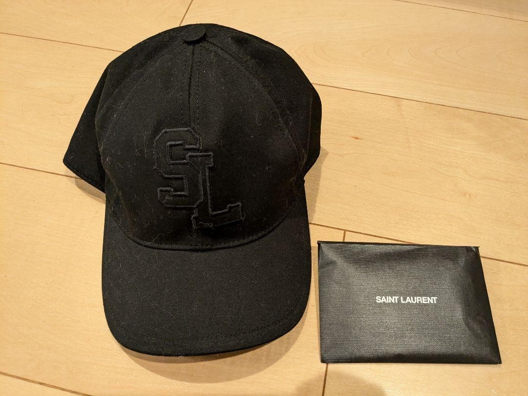 Cappellino Saint Laurent nero taglia 57