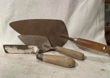 Set of Old Wood Handle Masonry Bricklayers Antique Trowel’s