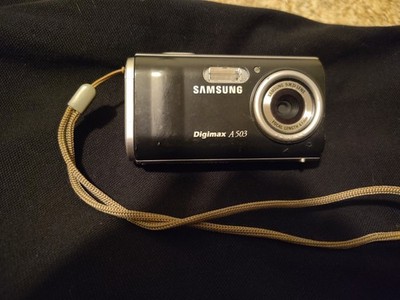 Samsung Digimax A503 Digital Camera 5.0 Megapixel CCD Sensor 2  LCD Screen 
