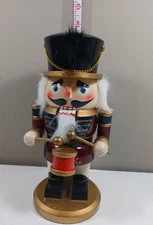 10 inch red solider nutcracker drumming