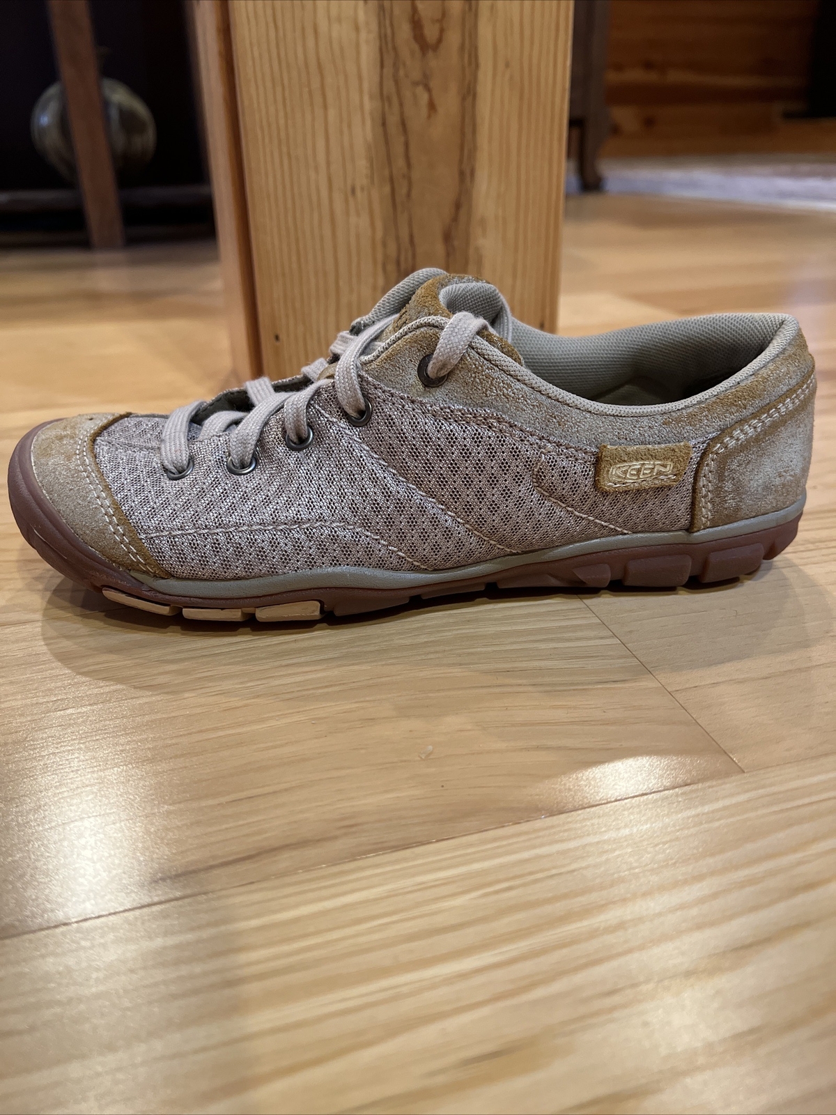 Scarpe da trekking Keen da donna Mercer Lace II CNX 1012360 Latte Trekker taglia 8 5