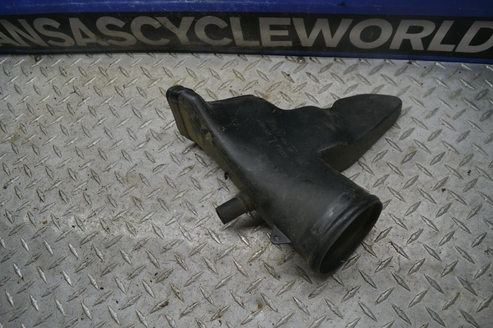 R3-3 MOTOR AIRE TUBO IZQUIERDO TUBO HOS 01 HONDA CBR600 CBR 600 F4i BICICLETA ENVÍO GRATUITO A EE. UU. Foto 4 de 4