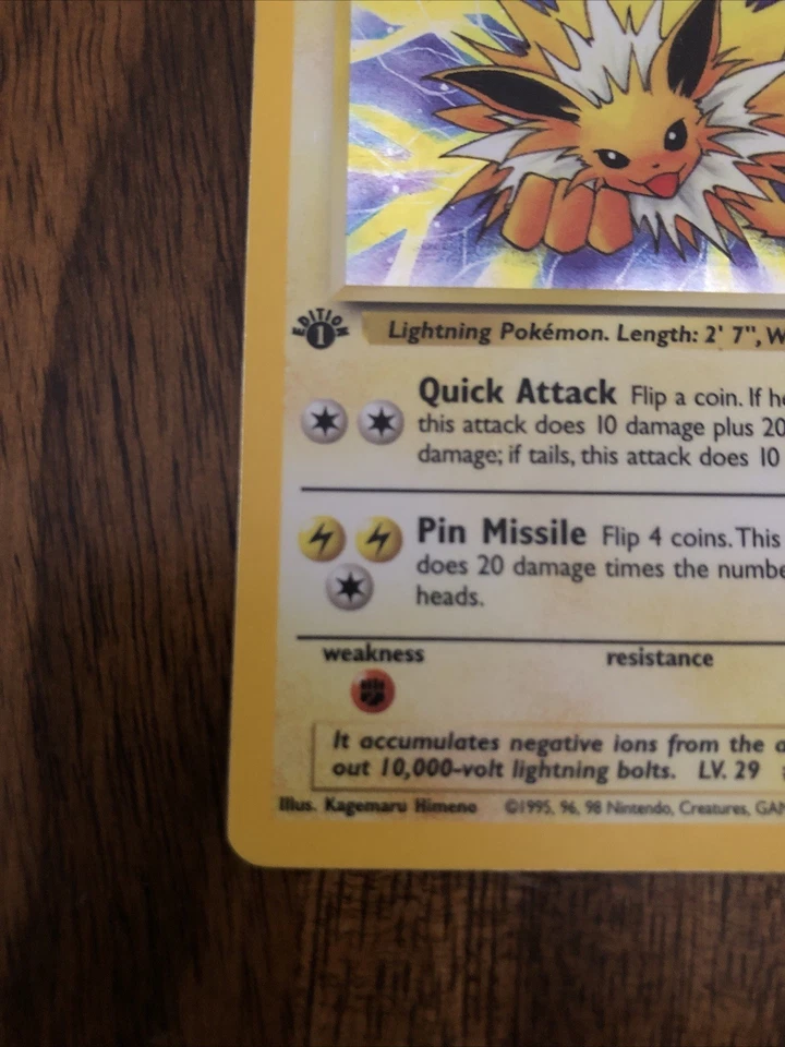 Pokémon TCG Jolteon 4/64 Holo Rare 1st Edition Jungle - Image 3 of 4