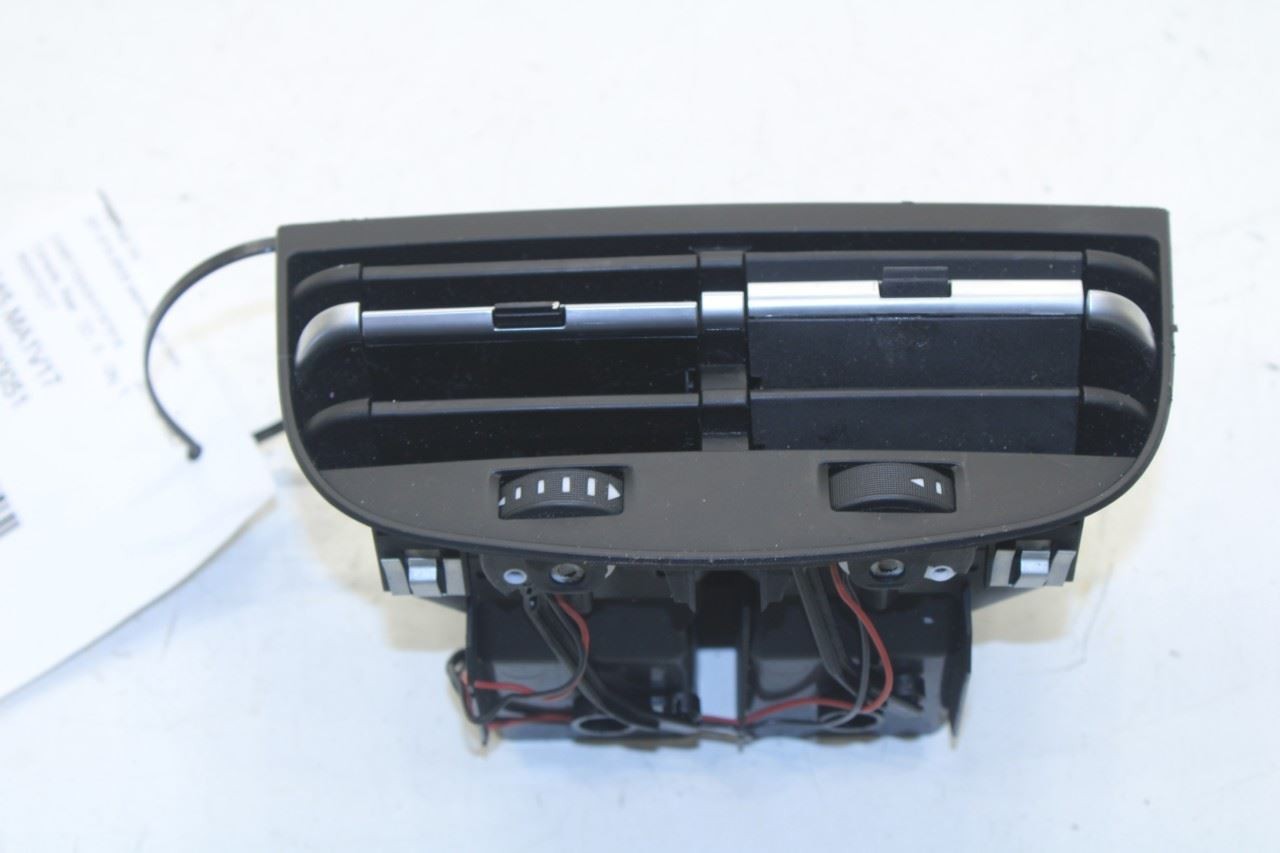 2017-21 Maserati Ghibli Center Console Rear Back Panel Air Vent Grille 670150960