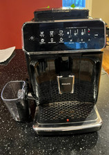 Philips EP3241/54 Super-Automatic Espresso Machine with LatteGo - Black