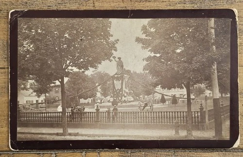 FITCHBURG MASSACHUSETTS MEMORIAL DAY PHOTO / GAR Civil War RELATED