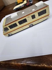 Greenlight 1/64 1986 Fleetwood Bounder Breaking Bad Rare Diecast Collection Car