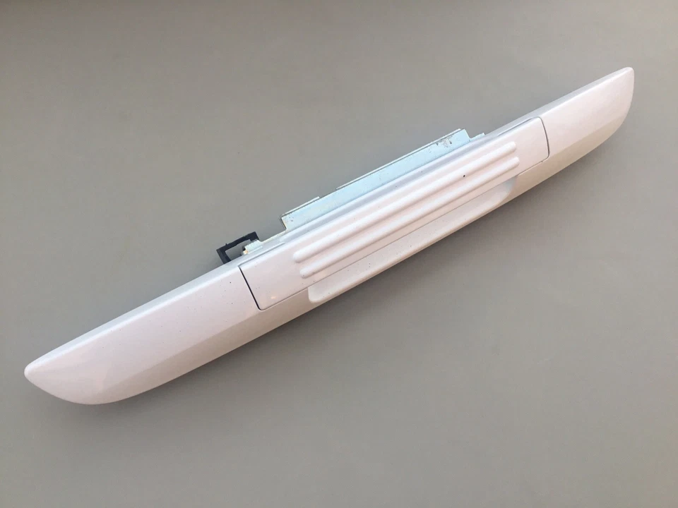 03-06 Ford Expedition Tailgate Handle Liftgate Door Pull White YZ OEM - Image 2 of 4