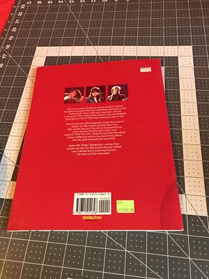Rush Visions　The Official Biography Rush Visions The Official Biography By Bill Banasiewicz