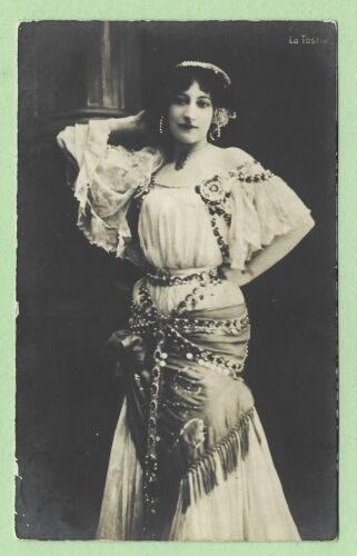[9685] Postal victoriana de artista de Music Hall La Tostia - Imagen 1 de 2