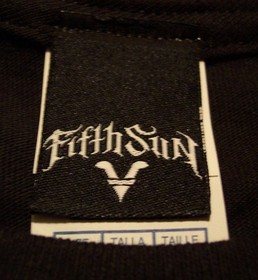 VINTAGE STYLE THE LEGEND OF ZELDA GOLD BOX NES Nintendo T-Shirt MENS SMALL NEW