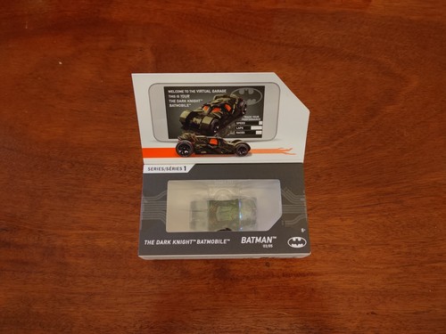 Hotwheels id The Dark Knight Batmobile 1:64 Series 1 Mattel - Imagen 2 de 3