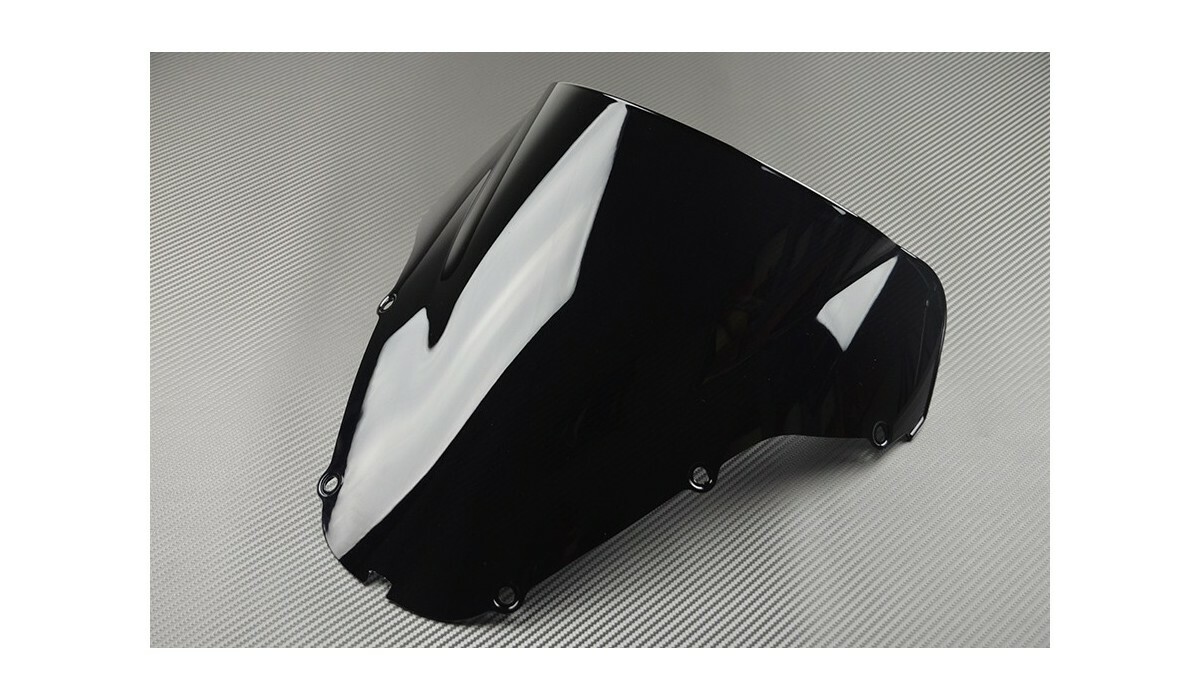 Bulle noire CBR 929 RR pour réduire la pression du vent en moto