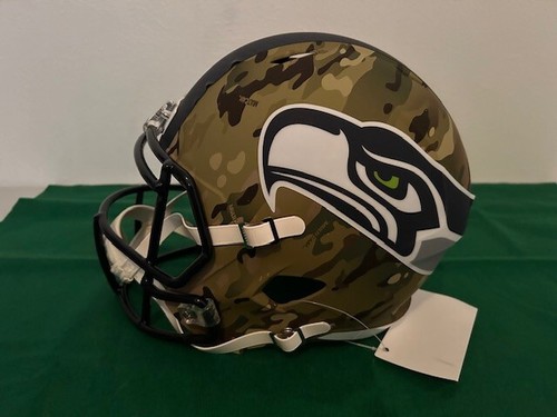 RUSSELL WILSON SIGNIERT/AUTO'D SEATTLE SEAHAWKS RIDDELL TARNFARBEN VOLLE GRÖSSE REP - Bild 4 von 8