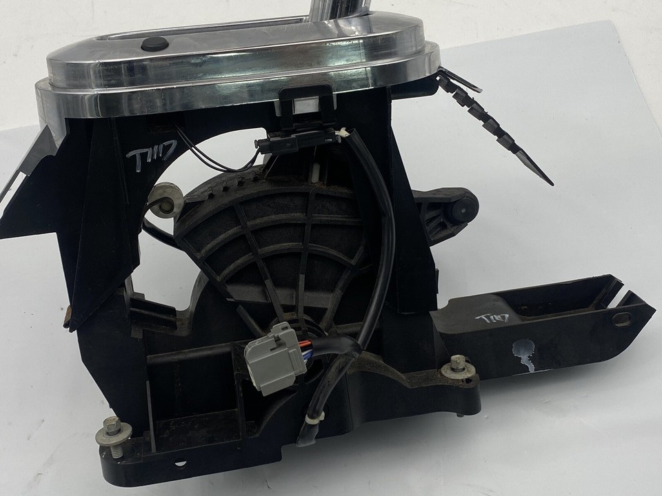 0408 Ford F150 Automatic Floor Gear Shifter Assembly OEM 4L3P7K004