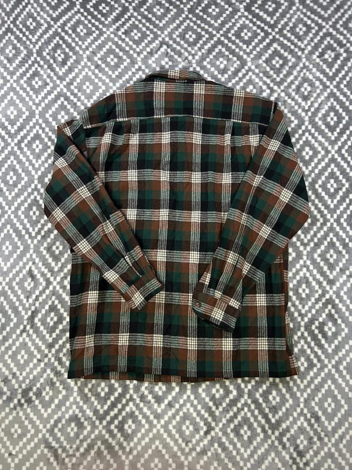 Pendleton Board Shirt Mens Large Green Brown Tartan Plaid Outdoors West Coast - Image 2 of 4