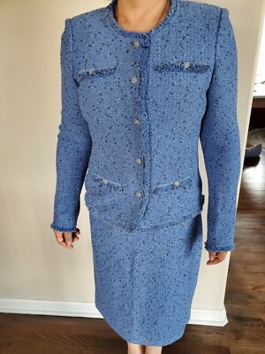St John Knit Blue tweed skirt & jacket suit