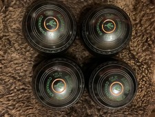 Almark/Henselite Commander Size 2 Heavy Lawn Bowls Set Of 4
