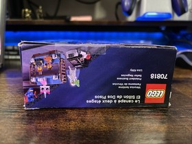 LEGO The LEGO Movie: Double-Decker Couch (70818) USED RETIRED 2015