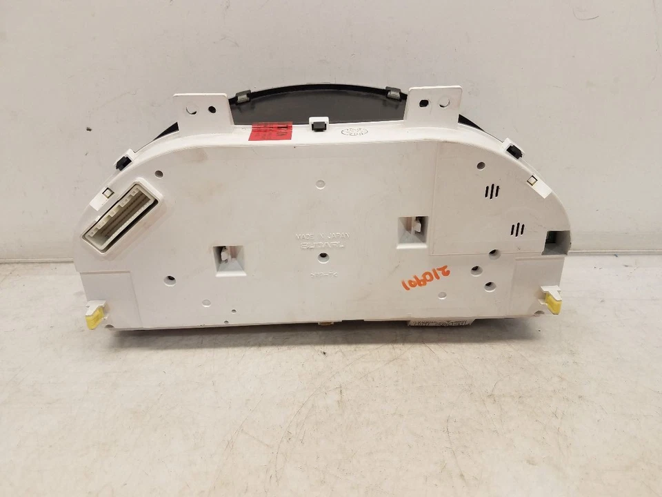 Grupo velocímetro Subaru Forester 2010 (modelo X/2,5 L/AT/no turbo) *117 k Foto 4 de 4