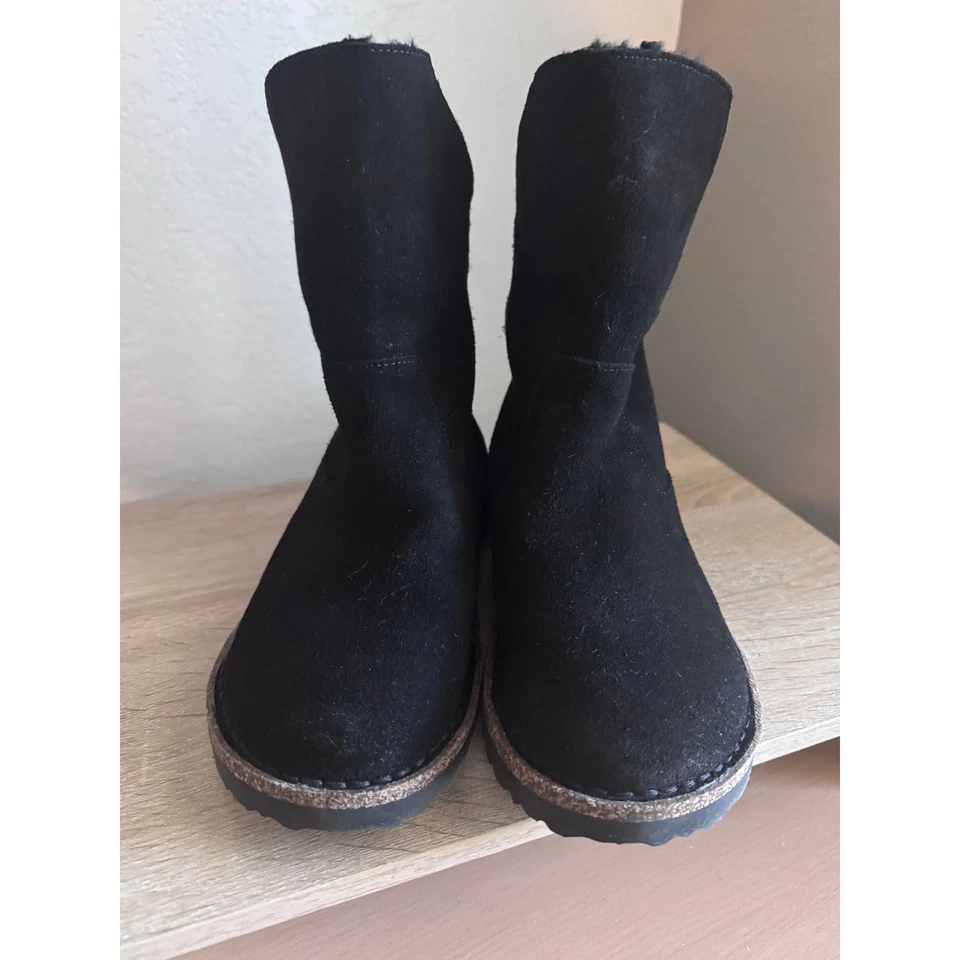 Botas Birkenstock de piel de oveja negras talla 37 EU - 6,5 EE. UU. Foto 2 de 4