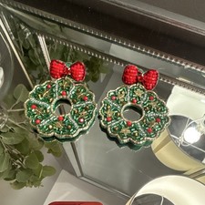 Handcrafted Green Red Beaded Wreath Dangle Earrings for Women, Christmas Theme