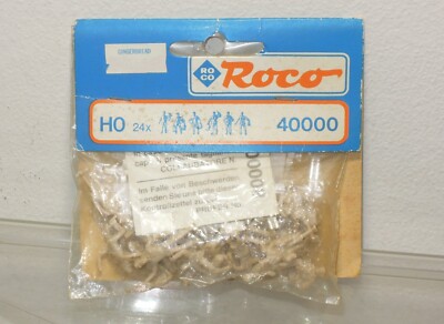 HO Roco #40000 twenty four Assorted Unpainted Figures