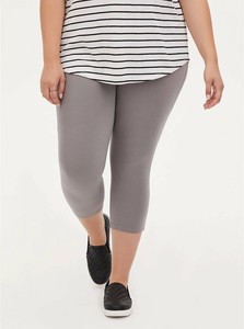 torrid capri leggings