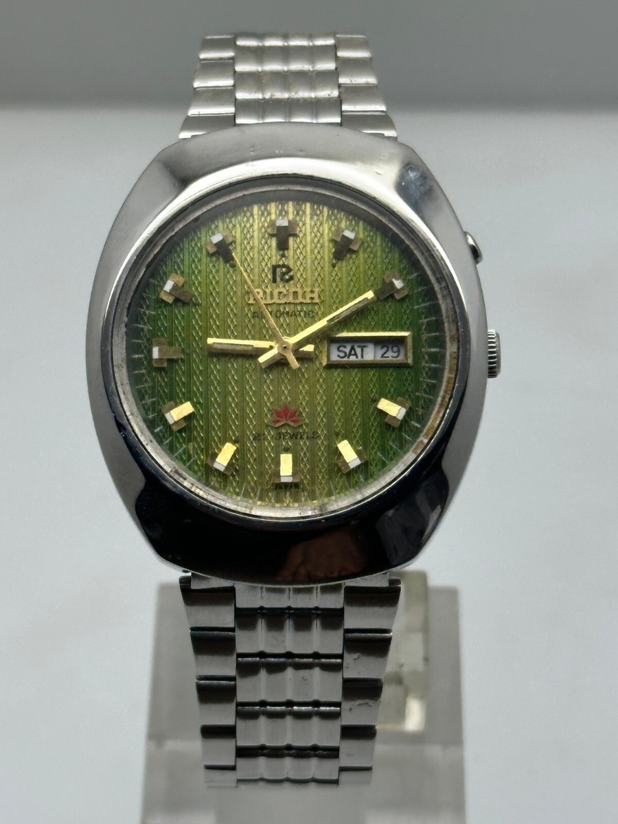 Vintage Ricoh Automatic Day/Date 21 Jewels Japan Made Men's Wrist Watch