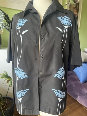 Prada fw2019 Carnation shirt Sz 42. Preowned Women.