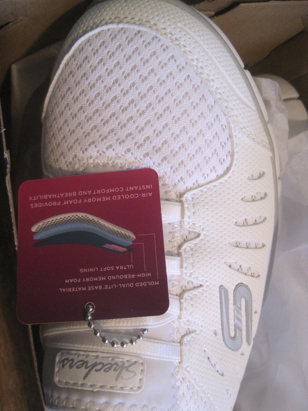 NEW Skechers Women SZ 8.5 No Limits Slip On Athletic Shoes/MULES # 22752 WHITE