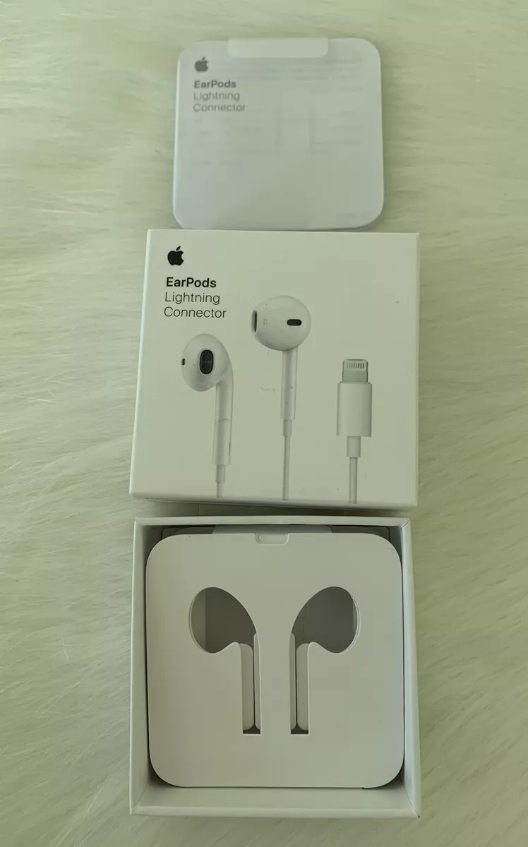 EarPods (Lightning Connector)