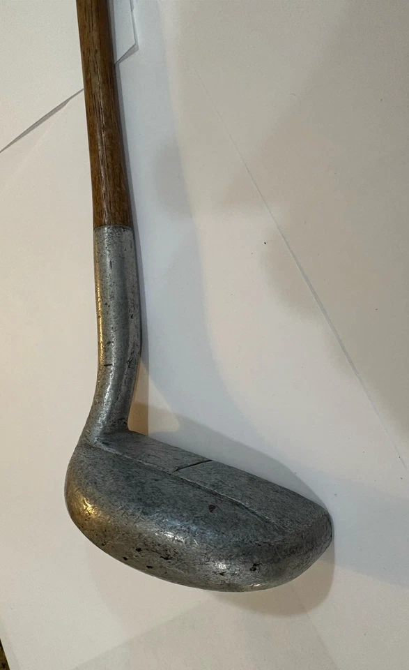 VINTAGE ANTIQUE WOOD SHAFT  SELMA ALABAMA 17H GOLF MALLET PUTTER - Image 3 of 4