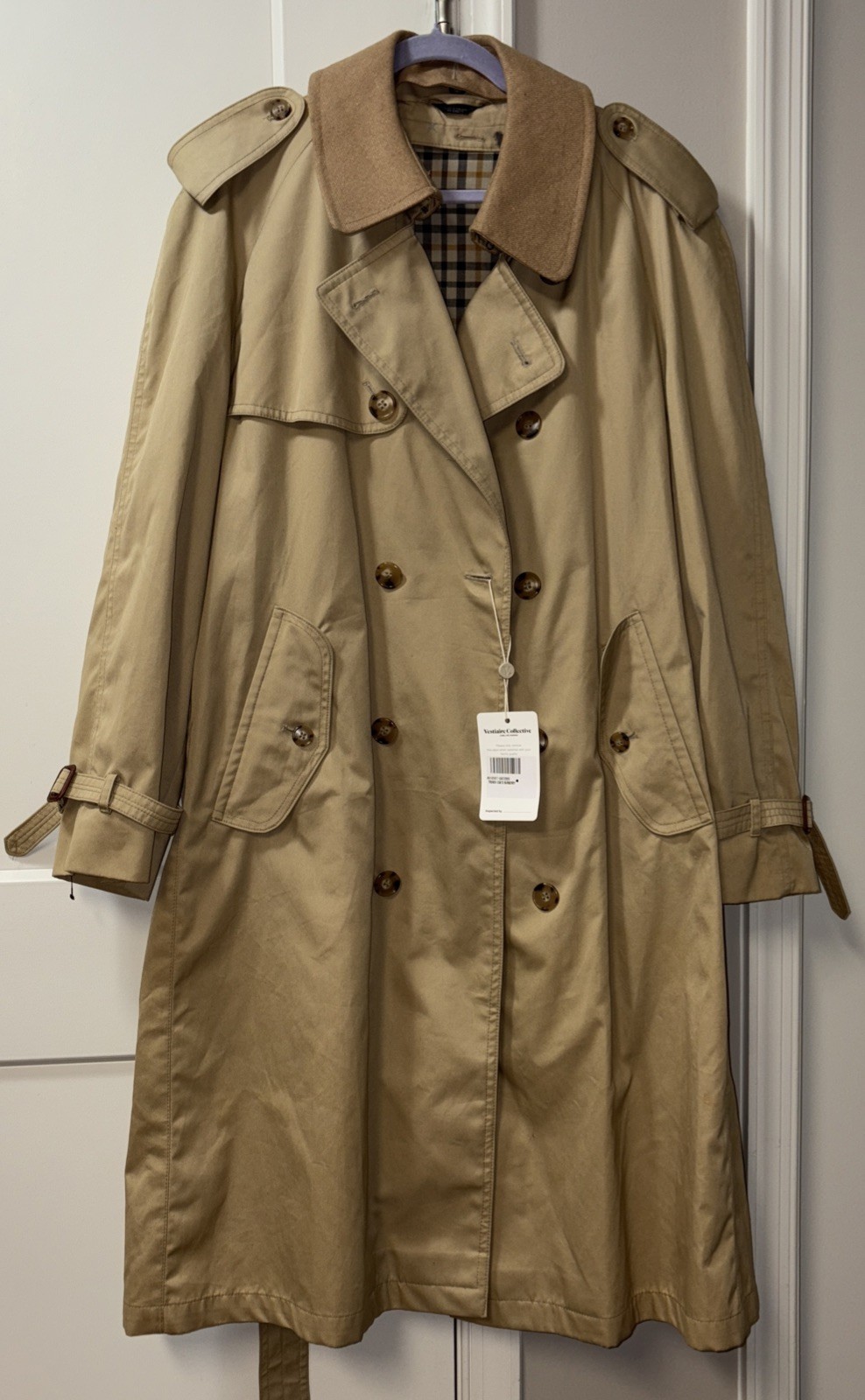 BURBERRY Beige Unisex Large Trench Coat Vintage Made in Poland-40