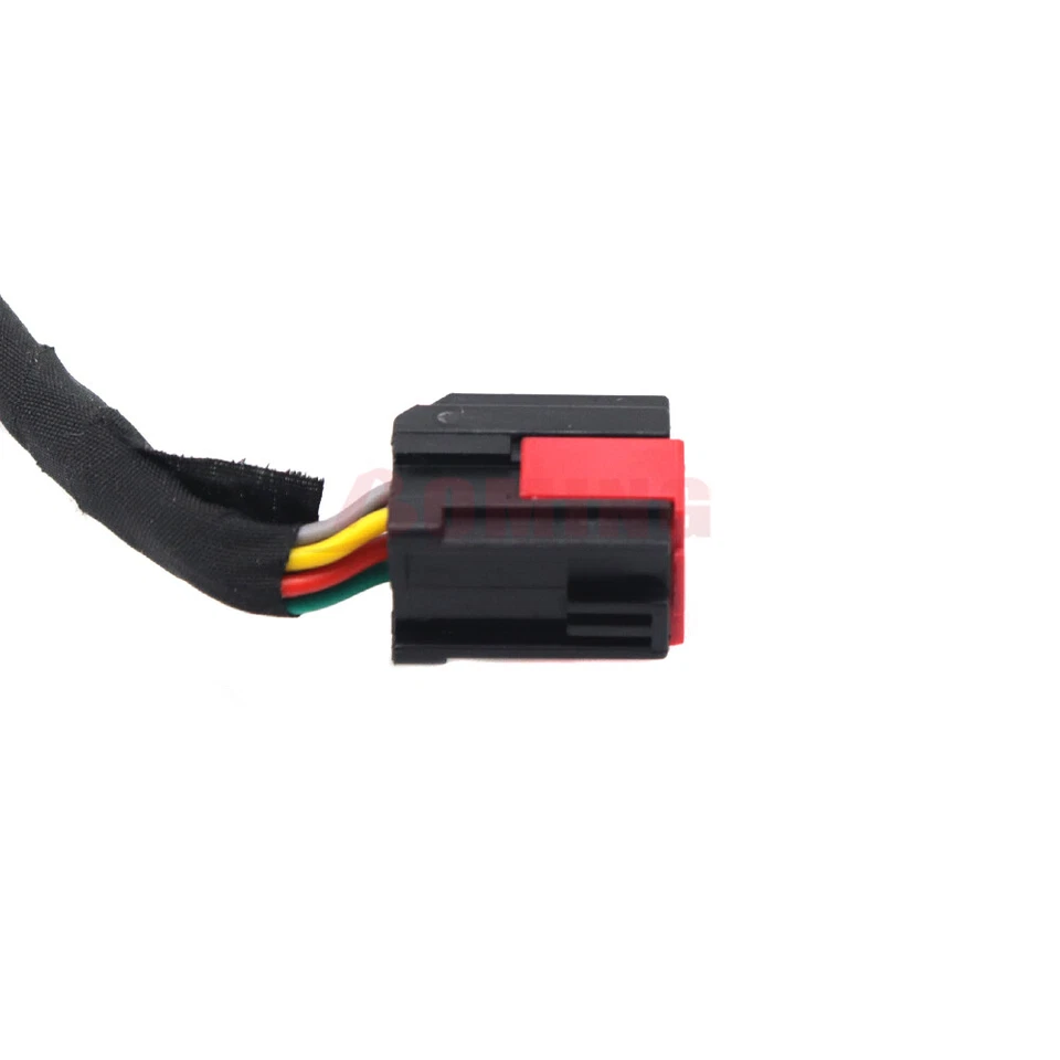 Nueva cámara de visión trasera 56054058AH para Chrysler 300 2011-17 y cargador 11-14 Foto 4 de 4