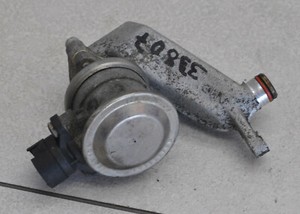 VW Bora Variant 1J6 (99-04) 2,3 V5 AGZ AGR Ventil Rohr 071131119A #33807-H067