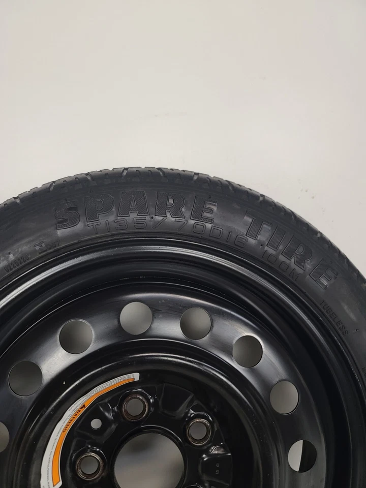 Neumático de repuesto 16’’’ con kits de chaqueta para: Nissan Leaf Compact Donut 2019-2025 Foto 3 de 4